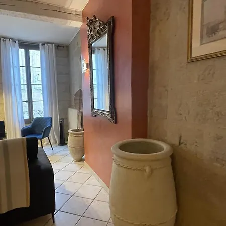 Apartment Le Cherche Midi - Centre Historique D'uzes *