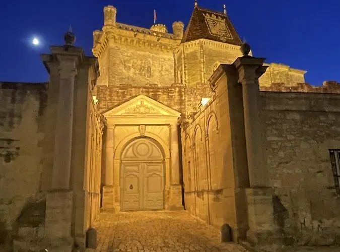 Le Cherche Midi - Centre Historique D'uzes Appartement Uzès