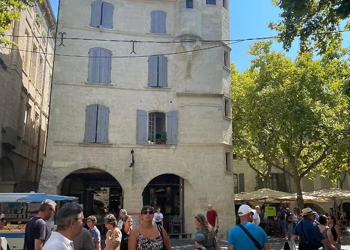 Le Cherche Midi - Centre Historique D'uzes Appartement *